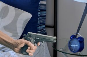 朝にスッキリ起きるための効果的な方法は？