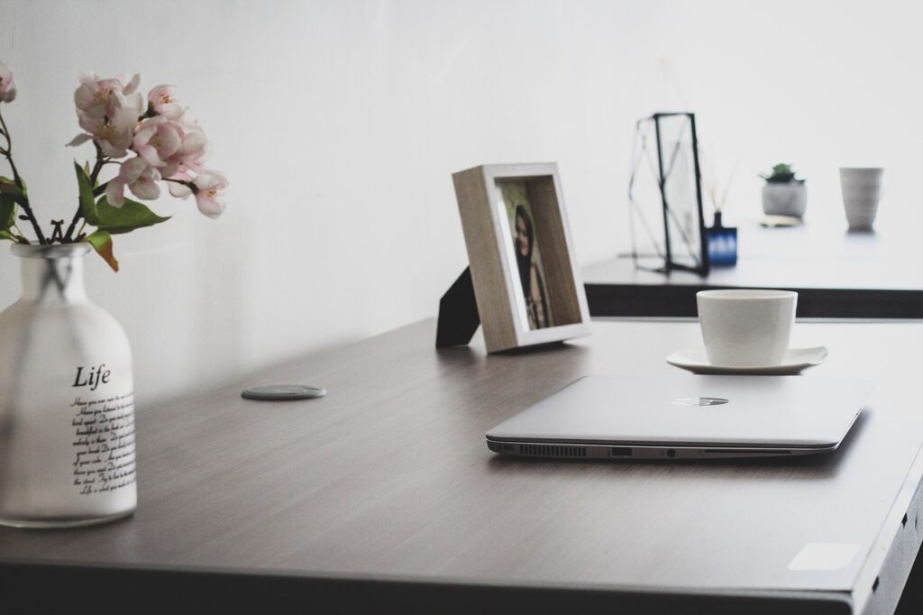 在宅勤務中の睡眠を改善する方法は？